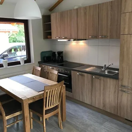 E17 Mit Wintergarten Und Terrasse * Butjadingen