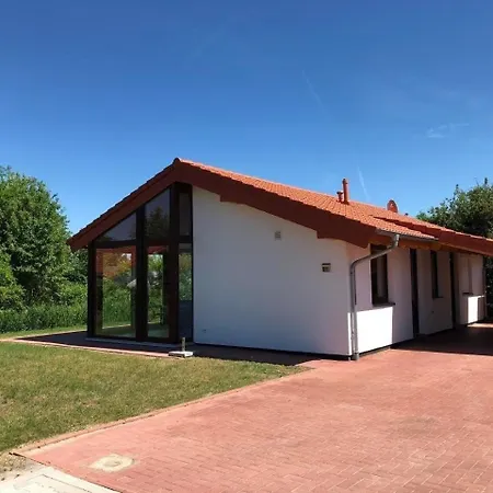 E17 Mit Wintergarten Und Terrasse * Butjadingen