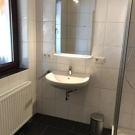 E17 Mit Wintergarten Und Terrasse Butjadingen